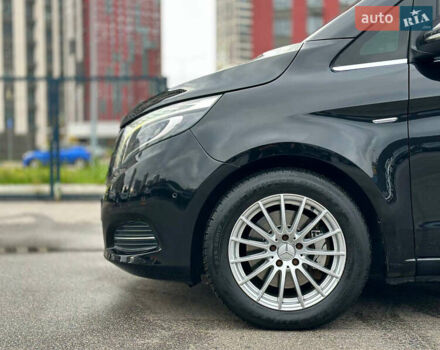 Мерседес В-Класс 2014 в Киеве на Automoto.ua Черный Мерседес В-Класс, объемом двигателя 2.1 л и пробегом 343 тыс. км за 32900 $, фото 15 на Automoto.ua