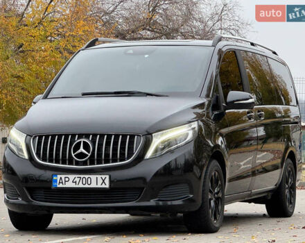 Черный Мерседес В-Класс, объемом двигателя 2 л и пробегом 301 тыс. км за 33000 $, фото 3 на Automoto.ua