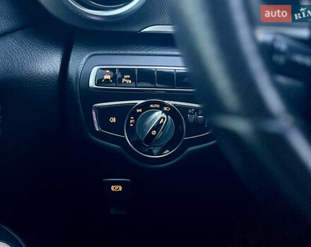 Мерседес В-Класс 2014 в Киеве на Automoto.ua Черный Мерседес В-Класс, объемом двигателя 2.14 л и пробегом 302 тыс. км за 29800 $, фото 17 на Automoto.ua