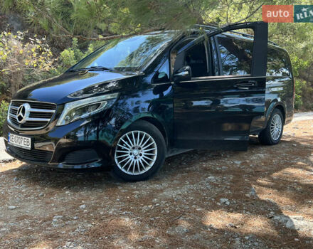 Чорний Мерседес В-Клас, об'ємом двигуна 2.2 л та пробігом 398 тис. км за 31900 $, фото 7 на Automoto.ua