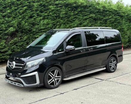 Чорний Мерседес В-Клас, об'ємом двигуна 2.1 л та пробігом 79 тис. км за 11000 $, фото 1 на Automoto.ua