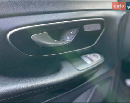 Чорний Мерседес В-Клас, об'ємом двигуна 2.2 л та пробігом 398 тис. км за 31900 $, фото 2 на Automoto.ua