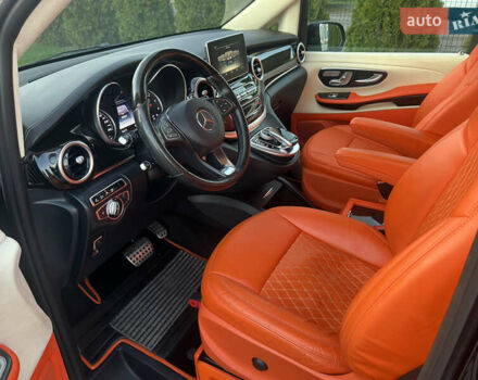 Черный Мерседес В-Класс, объемом двигателя 2.14 л и пробегом 83 тыс. км за 58000 $, фото 7 на Automoto.ua