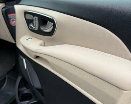 Черный Мерседес В-Класс, объемом двигателя 2.14 л и пробегом 350 тыс. км за 42900 $, фото 17 на Automoto.ua