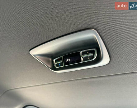 Чорний Мерседес В-Клас, об'ємом двигуна 2.14 л та пробігом 298 тис. км за 36800 $, фото 15 на Automoto.ua