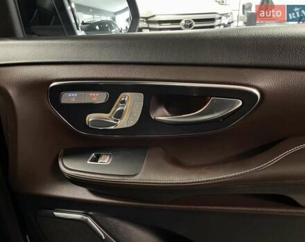 Черный Мерседес В-Класс, объемом двигателя 2.14 л и пробегом 312 тыс. км за 45700 $, фото 35 на Automoto.ua