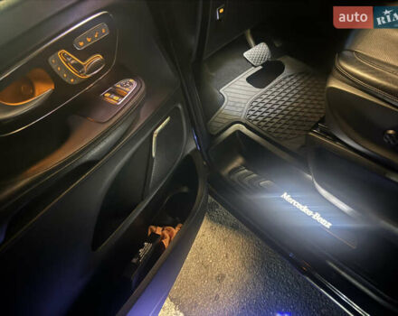 Чорний Мерседес В-Клас, об'ємом двигуна 2.14 л та пробігом 197 тис. км за 42000 $, фото 11 на Automoto.ua