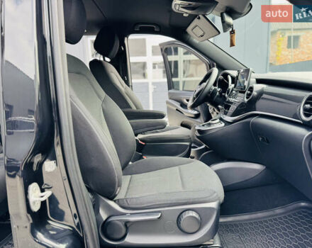 Черный Мерседес В-Класс, объемом двигателя 2.2 л и пробегом 478 тыс. км за 30000 $, фото 40 на Automoto.ua