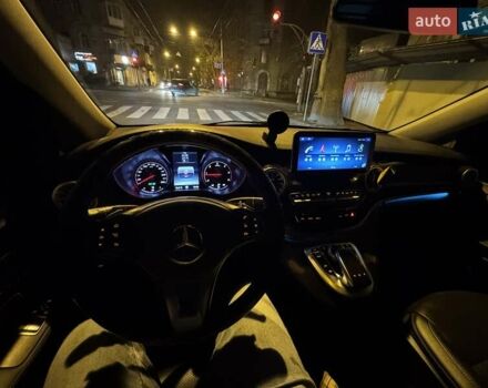 Чорний Мерседес В-Клас, об'ємом двигуна 2.14 л та пробігом 197 тис. км за 42000 $, фото 1 на Automoto.ua