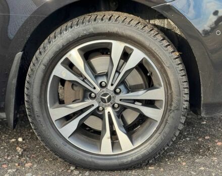 Чорний Мерседес В-Клас, об'ємом двигуна 2.2 л та пробігом 305 тис. км за 37999 $, фото 3 на Automoto.ua