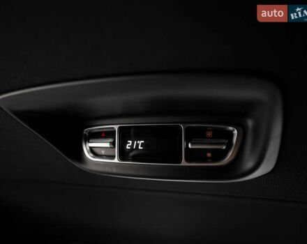 Черный Мерседес В-Класс, объемом двигателя 2.14 л и пробегом 192 тыс. км за 43000 $, фото 42 на Automoto.ua