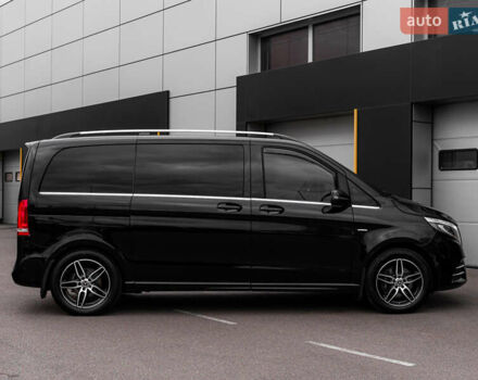 Черный Мерседес В-Класс, объемом двигателя 2.14 л и пробегом 192 тыс. км за 43000 $, фото 15 на Automoto.ua