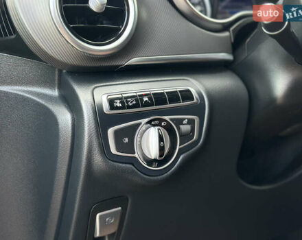 Мерседес В-Класс 2016 в Киеве на Automoto.ua Черный Мерседес В-Класс, объемом двигателя 2.14 л и пробегом 168 тыс. км за 51000 $, фото 48 на Automoto.ua