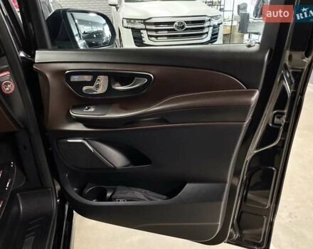 Черный Мерседес В-Класс, объемом двигателя 2.14 л и пробегом 312 тыс. км за 45700 $, фото 34 на Automoto.ua