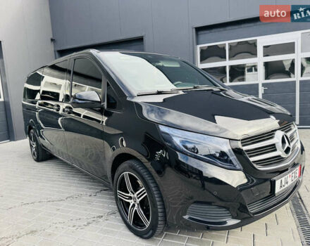 Черный Мерседес В-Класс, объемом двигателя 2.2 л и пробегом 478 тыс. км за 30000 $, фото 8 на Automoto.ua