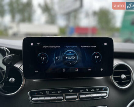 Мерседес В-Класс 2016 в Киеве на Automoto.ua Черный Мерседес В-Класс, объемом двигателя 2.14 л и пробегом 168 тыс. км за 51000 $, фото 81 на Automoto.ua