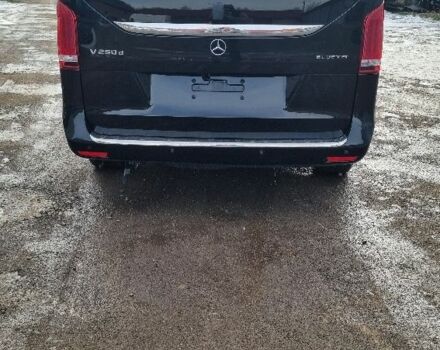 Черный Мерседес В-Класс, объемом двигателя 2.2 л и пробегом 59 тыс. км за 18600 $, фото 4 на Automoto.ua