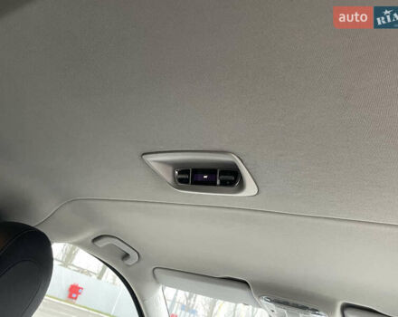 Черный Мерседес В-Класс, объемом двигателя 2.14 л и пробегом 238 тыс. км за 37900 $, фото 29 на Automoto.ua