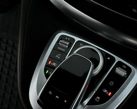 Черный Мерседес В-Класс, объемом двигателя 2.5 л и пробегом 220 тыс. км за 50800 $, фото 9 на Automoto.ua