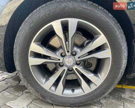 Чорний Мерседес В-Клас, об'ємом двигуна 2.2 л та пробігом 350 тис. км за 44500 $, фото 6 на Automoto.ua