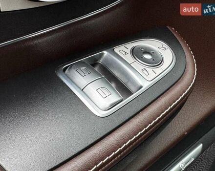 Черный Мерседес В-Класс, объемом двигателя 2.1 л и пробегом 103 тыс. км за 63790 $, фото 19 на Automoto.ua