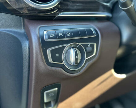 Черный Мерседес В-Класс, объемом двигателя 2.14 л и пробегом 80 тыс. км за 56999 $, фото 9 на Automoto.ua