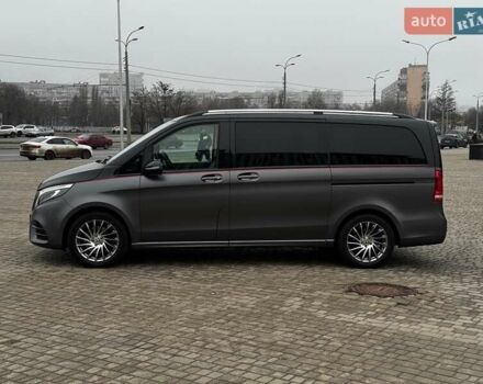 Черный Мерседес В-Класс, объемом двигателя 2.1 л и пробегом 103 тыс. км за 63790 $, фото 4 на Automoto.ua