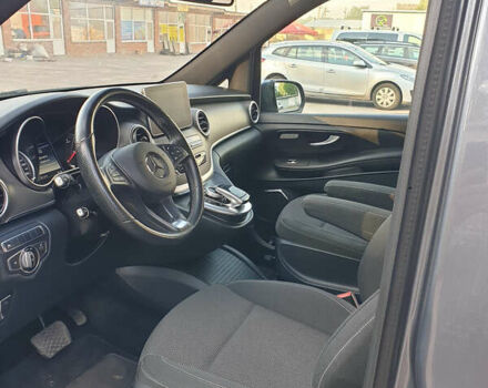 Черный Мерседес В-Класс, объемом двигателя 2.2 л и пробегом 224 тыс. км за 36125 $, фото 19 на Automoto.ua