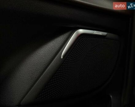 Черный Мерседес В-Класс, объемом двигателя 2.14 л и пробегом 63 тыс. км за 63500 $, фото 42 на Automoto.ua