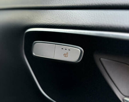 Чорний Мерседес В-Клас, об'ємом двигуна 2.14 л та пробігом 183 тис. км за 42900 $, фото 10 на Automoto.ua