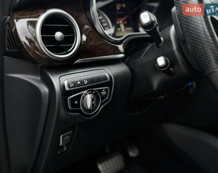 Чорний Мерседес В-Клас, об'ємом двигуна 2.14 л та пробігом 183 тис. км за 42900 $, фото 19 на Automoto.ua