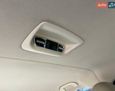 Чорний Мерседес В-Клас, об'ємом двигуна 2.14 л та пробігом 135 тис. км за 50000 $, фото 32 на Automoto.ua