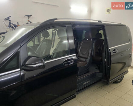 Черный Мерседес В-Класс, объемом двигателя 2.14 л и пробегом 218 тыс. км за 70000 $, фото 3 на Automoto.ua