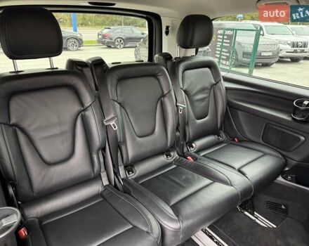 Мерседес В-Класс 2018 в Киеве на Automoto.ua Черный Мерседес В-Класс, объемом двигателя 2 л и пробегом 163 тыс. км за 44800 $, фото 27 на Automoto.ua