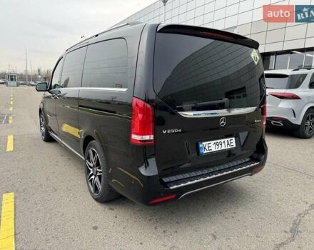 Черный Мерседес В-Класс, объемом двигателя 2.14 л и пробегом 62 тыс. км за 65000 $, фото 2 на Automoto.ua