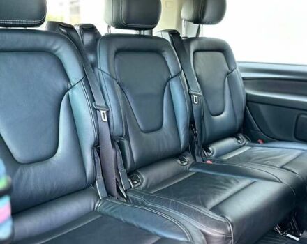 Чорний Мерседес В-Клас, об'ємом двигуна 2.2 л та пробігом 184 тис. км за 44400 $, фото 3 на Automoto.ua