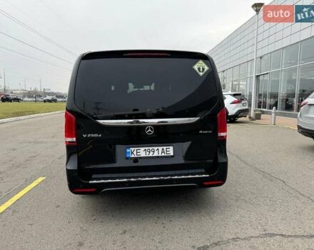 Черный Мерседес В-Класс, объемом двигателя 2.14 л и пробегом 62 тыс. км за 65000 $, фото 4 на Automoto.ua