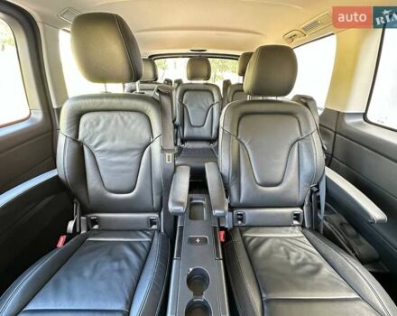 Чорний Мерседес В-Клас, об'ємом двигуна 2.2 л та пробігом 184 тис. км за 44400 $, фото 8 на Automoto.ua