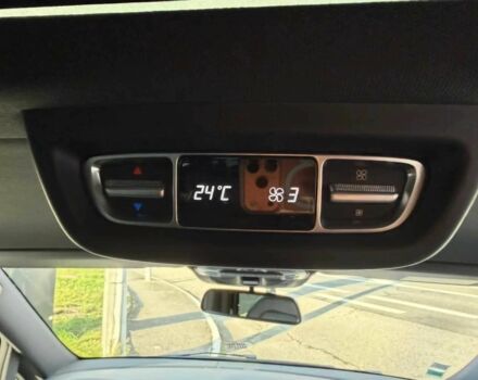 Черный Мерседес В-Класс, объемом двигателя 2 л и пробегом 36 тыс. км за 25000 $, фото 11 на Automoto.ua