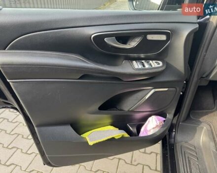 Черный Мерседес В-Класс, объемом двигателя 2.14 л и пробегом 165 тыс. км за 45700 $, фото 10 на Automoto.ua