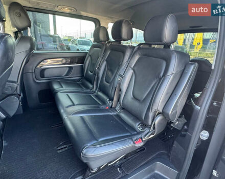 Чорний Мерседес В-Клас, об'ємом двигуна 2 л та пробігом 228 тис. км за 35000 $, фото 7 на Automoto.ua