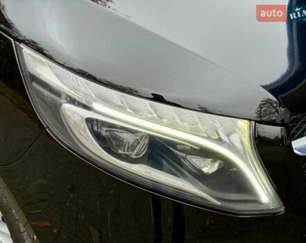 Чорний Мерседес В-Клас, об'ємом двигуна 2.1 л та пробігом 275 тис. км за 45500 $, фото 6 на Automoto.ua