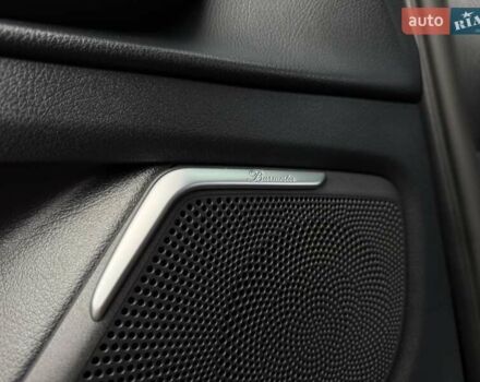 Чорний Мерседес В-Клас, об'ємом двигуна 1.95 л та пробігом 174 тис. км за 62800 $, фото 57 на Automoto.ua