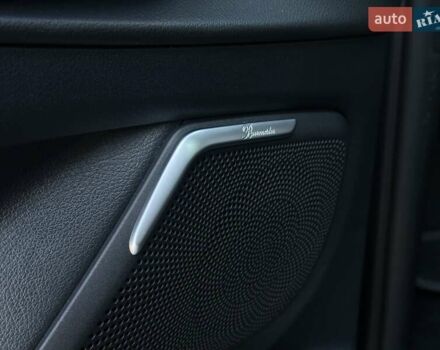 Черный Мерседес В-Класс, объемом двигателя 2.14 л и пробегом 123 тыс. км за 68500 $, фото 39 на Automoto.ua