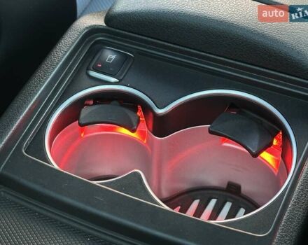 Черный Мерседес В-Класс, объемом двигателя 2.14 л и пробегом 123 тыс. км за 68500 $, фото 26 на Automoto.ua