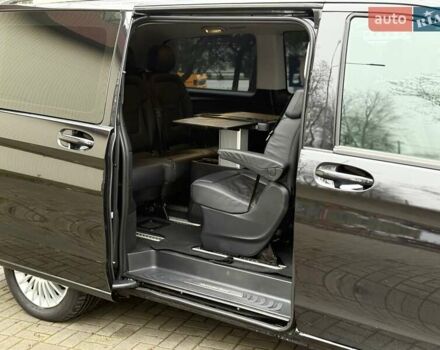 Чорний Мерседес В-Клас, об'ємом двигуна 2 л та пробігом 97 тис. км за 43900 $, фото 9 на Automoto.ua