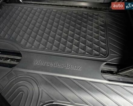 Чорний Мерседес В-Клас, об'ємом двигуна 1.95 л та пробігом 174 тис. км за 62800 $, фото 72 на Automoto.ua