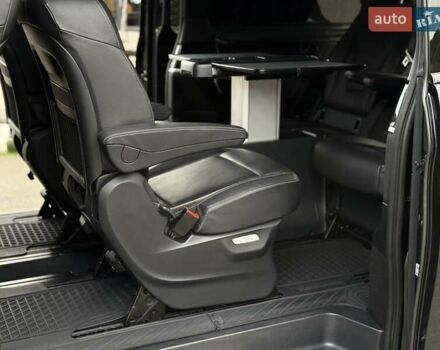 Чорний Мерседес В-Клас, об'ємом двигуна 1.95 л та пробігом 174 тис. км за 62800 $, фото 47 на Automoto.ua