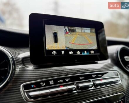 Чорний Мерседес В-Клас, об'ємом двигуна 2.1 л та пробігом 275 тис. км за 45500 $, фото 35 на Automoto.ua