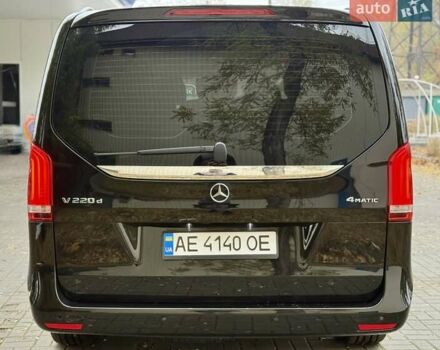 Чорний Мерседес В-Клас, об'ємом двигуна 2.1 л та пробігом 275 тис. км за 45500 $, фото 11 на Automoto.ua